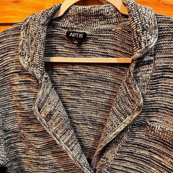 Apt 9 Knit Black & White Button Up Sweater Women’s Size Large #E16 - Picture 4 of 12